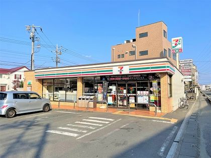 セブンイレブン川口伊刈店（約950ｍ）