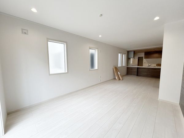 川口市芝宮根町 新築戸建 2号棟 リビング 川口市芝宮根町 新築戸建 2号棟 リビング