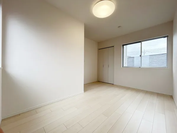 洋室6.4帖