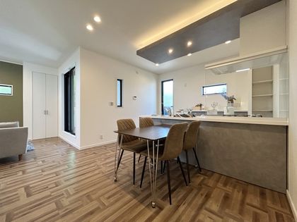 蕨市塚越7丁目 新築戸建 リビング