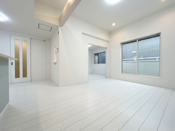 川口市芝宮根町 新築戸建 D号棟 リビング