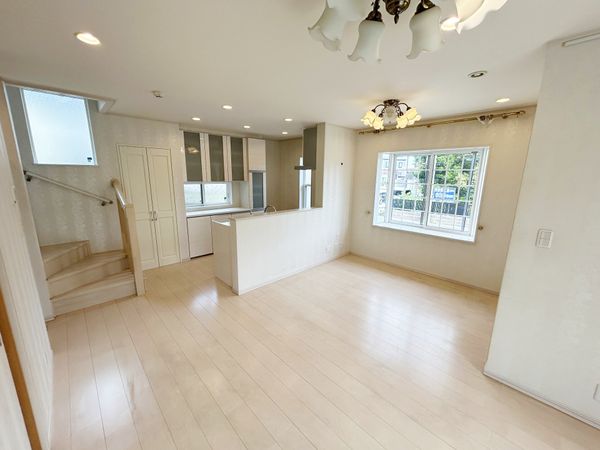 川口市大字芝 リビング