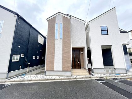 川口市芝宮根町 新築戸建 B号棟 外観