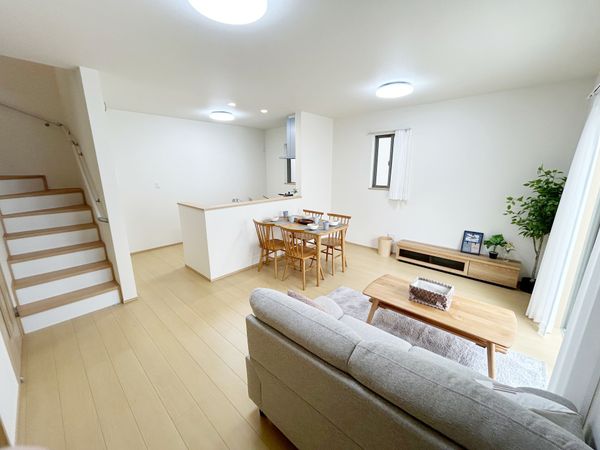 川口市上青木6丁目 新築戸建 B号棟 リビング