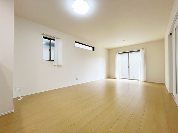 川口市上青木6丁目 新築戸建 D号棟 リビング