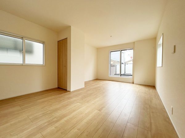 蕨市中央7丁目 新築戸建 1号棟 リビング