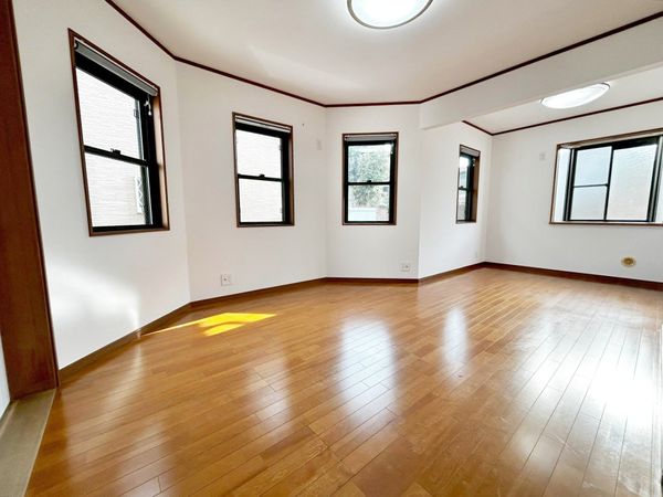 川口市大字神戸 リビング 川口市大字神戸 リビング