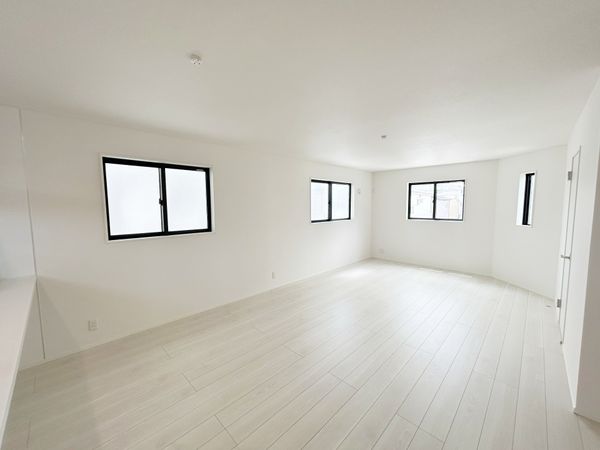 蕨市塚越7丁目 新築戸建 1号棟 リビング 蕨市塚越7丁目 新築戸建 1号棟 リビング