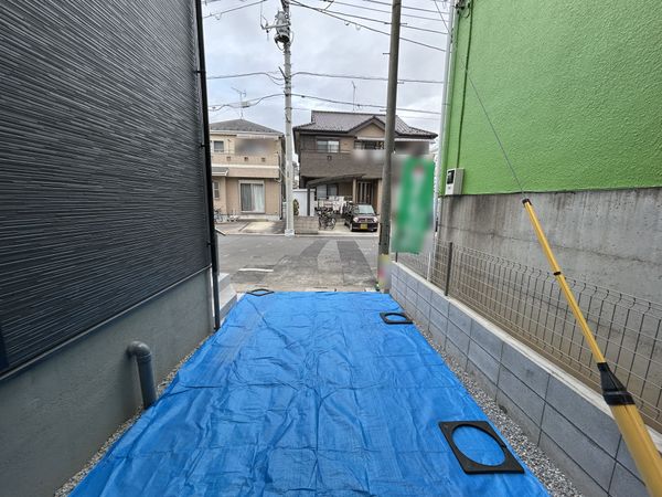 川口市本前川3丁目 新築戸建 駐車場