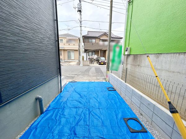 川口市本前川3丁目 新築戸建 駐車場