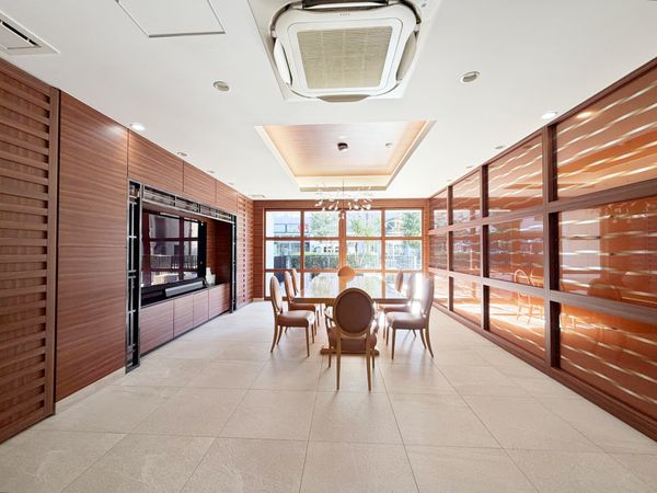 ネベル蕨中央 エントランス ネベル蕨中央 エントランス