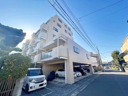 前川公園ローヤルコーポ 外観