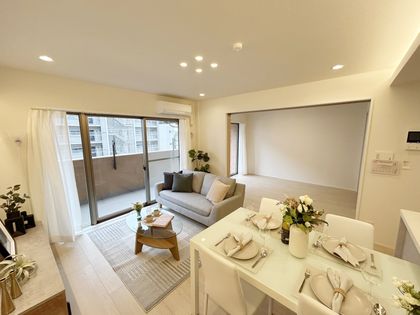 グリーンミユキ蕨北町 リビング