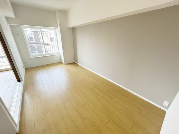 蕨パーク・ホームズ リビング