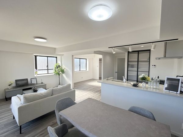 ライオンズマンション西川口第10 リビング