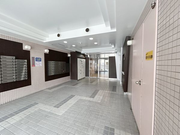 ベルググランデ蕨 エントランス