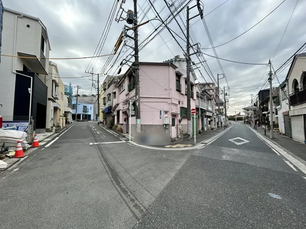 前面道路（2026年2月16日撮影）