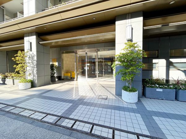 プライマリーナ山下公園グレーシアタワー エントランス