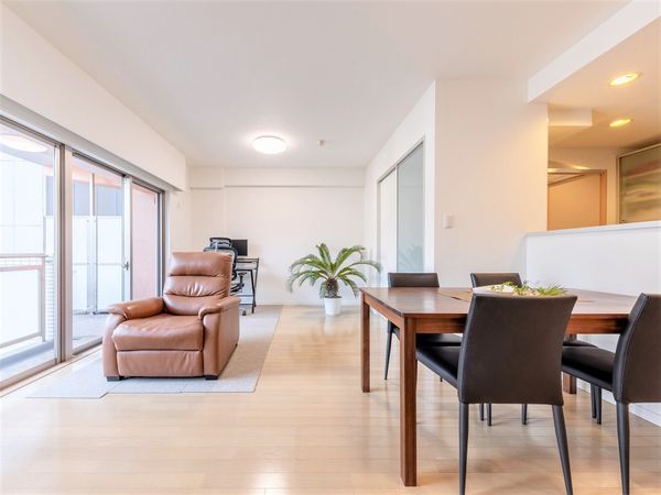 ミオカステーロ横濱関内 リビング