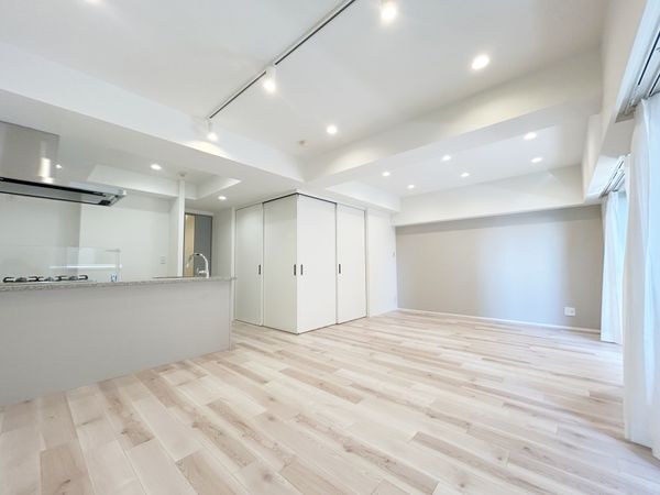 ライオンズステージ山下公園 リビング リビング