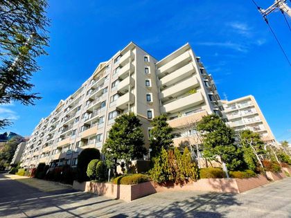 新山下ベイシティ 6号棟 外観