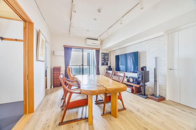 ヴィルヌーブタワー横浜・関内 リビング