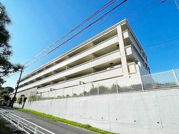 コスモ横浜本牧シーサイドテラス 外観