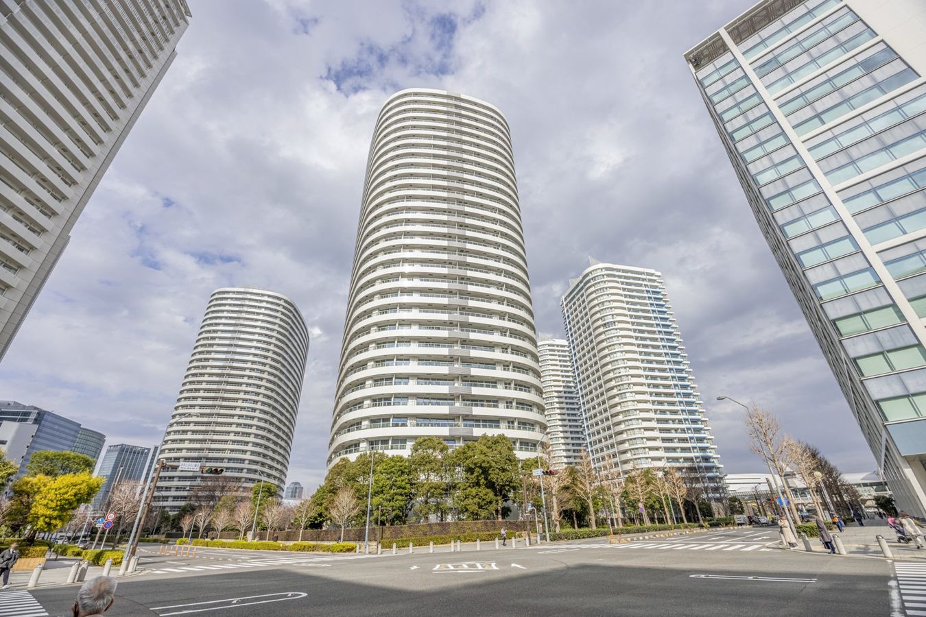 M.M.TOWERS FORESIS R棟 外観 外観