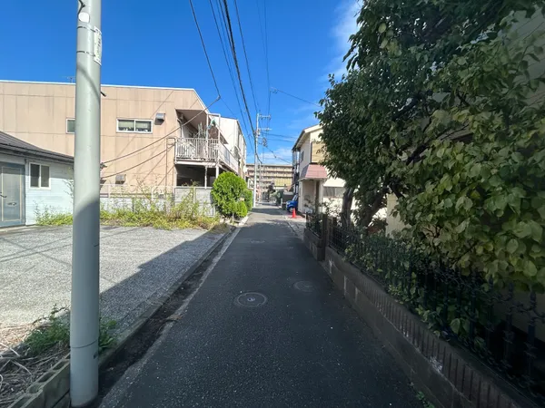 南側前面道路