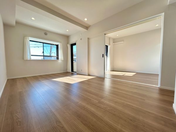 ライオンズマンション西新井本町 リビング リビング