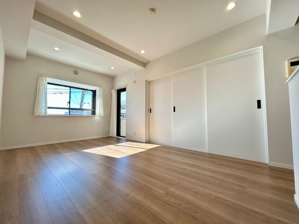 ライオンズマンション西新井本町 リビング ライオンズマンション西新井本町 リビング