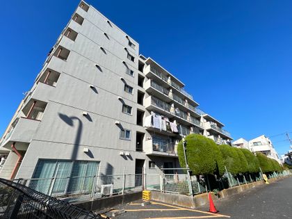 ジュウエル・フェニックス 外観