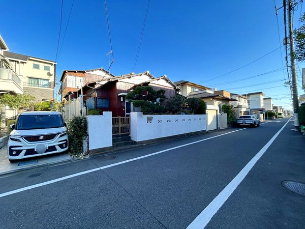 世田谷区上用賀6丁目 土地 前面道路含む外観