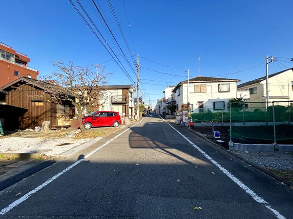 中央区千代田6丁目 新築戸建 前面道路含む外観