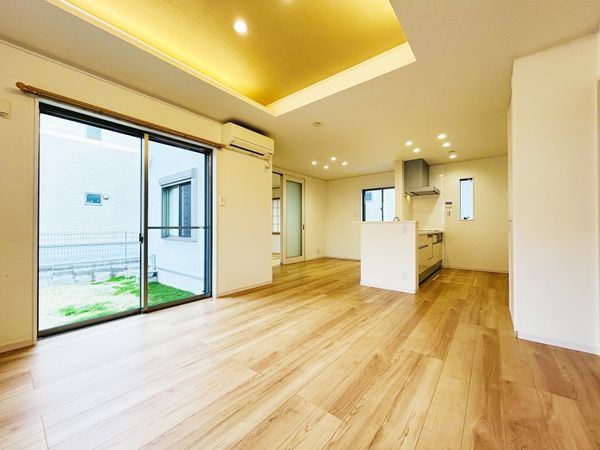 八王子市鑓水2丁目 戸建 リビング