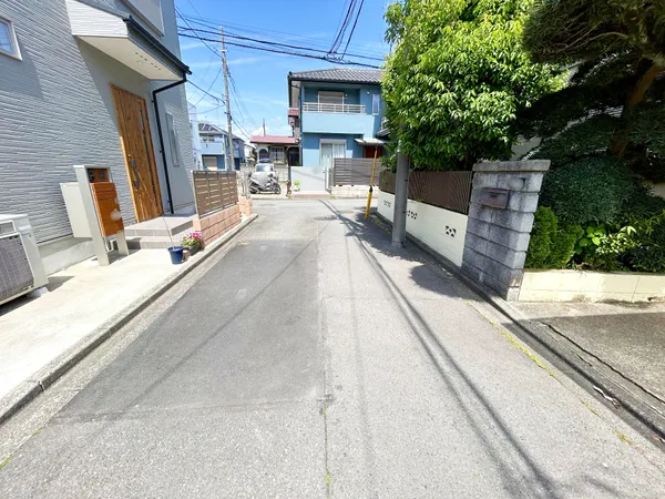 南西側道路