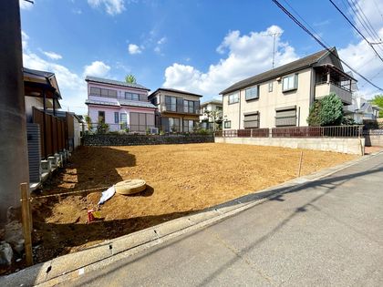 中央区横山4丁目 新築 2号棟 前面道路含む外観