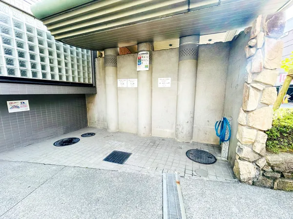 ごみ置き場