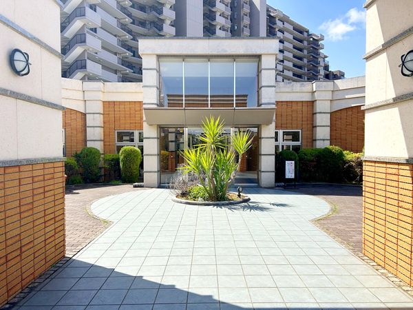 プレセダンヒルズ南大沢 エントランス プレセダンヒルズ南大沢 エントランス