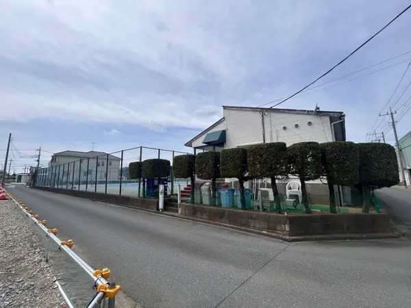 東側道路