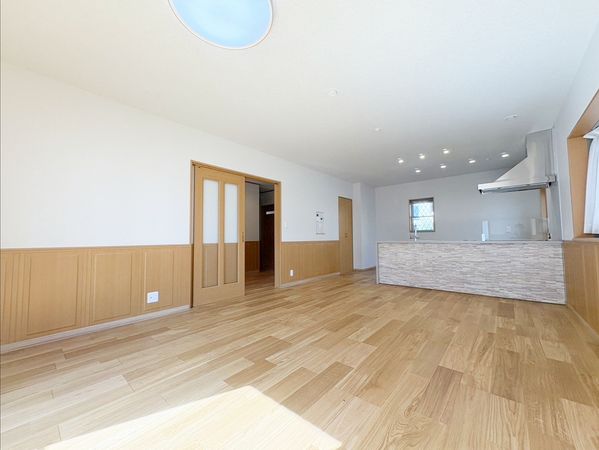 川口市元郷4丁目 リビング