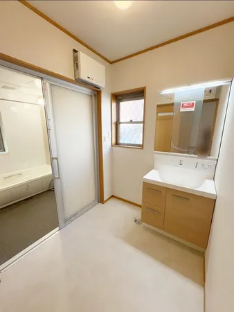 スペースにゆとりのある洗面スペース