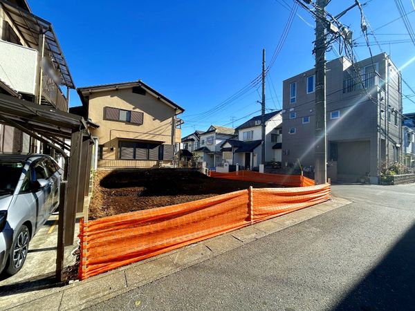 さいたま市大宮区北袋町2丁目 2号棟 前面道路含む外観 さいたま市大宮区北袋町2丁目 2号棟 前面道路含む外観