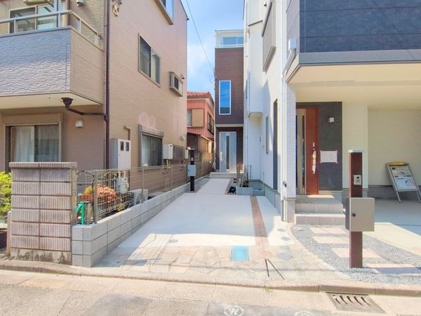 さいたま市中央区上落合6丁目 1号棟 外観 さいたま市中央区上落合6丁目 1号棟 外観
