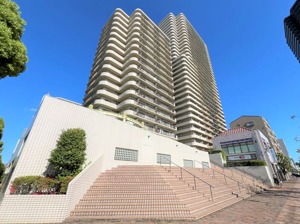 アルーサ北与野ノースピア上落合 2号棟 外観 アルーサ北与野ノースピア上落合 2号棟 外観