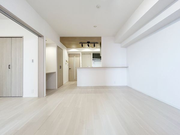 スカイレジデンシャルタワーズ ノースウイング リビング スカイレジデンシャルタワーズ ノースウイング リビング