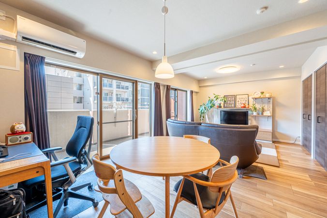 ライオンズグローベルさいたま新都心セントアヴェニュー リビング