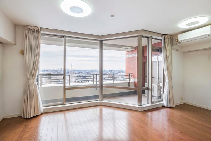 スカイレジデンシャルタワーズ サウスウイング リビング