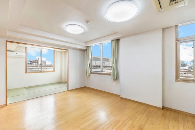 S4-TOWER リビング