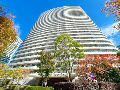 M.M.TOWERS FORESIS R棟 外観